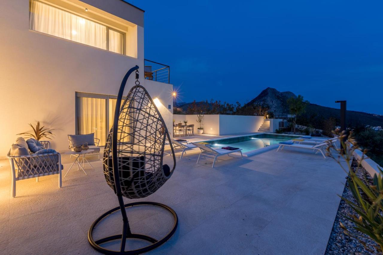 Villa Callista Zrnovnica Ngoại thất bức ảnh