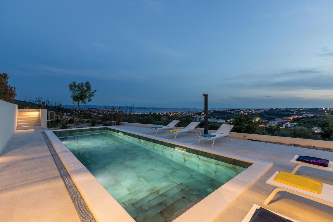 Villa Callista Zrnovnica Ngoại thất bức ảnh