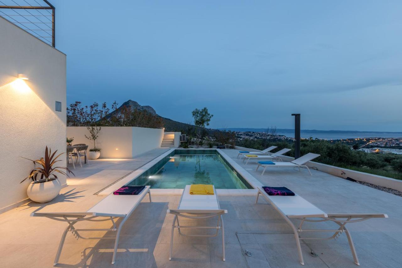 Villa Callista Zrnovnica Ngoại thất bức ảnh