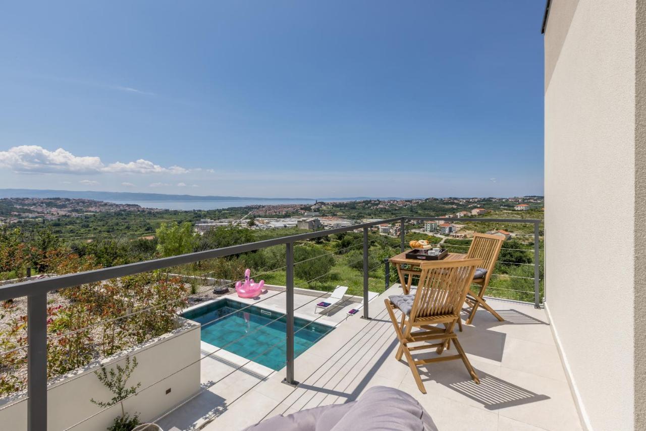 Villa Callista Zrnovnica Ngoại thất bức ảnh