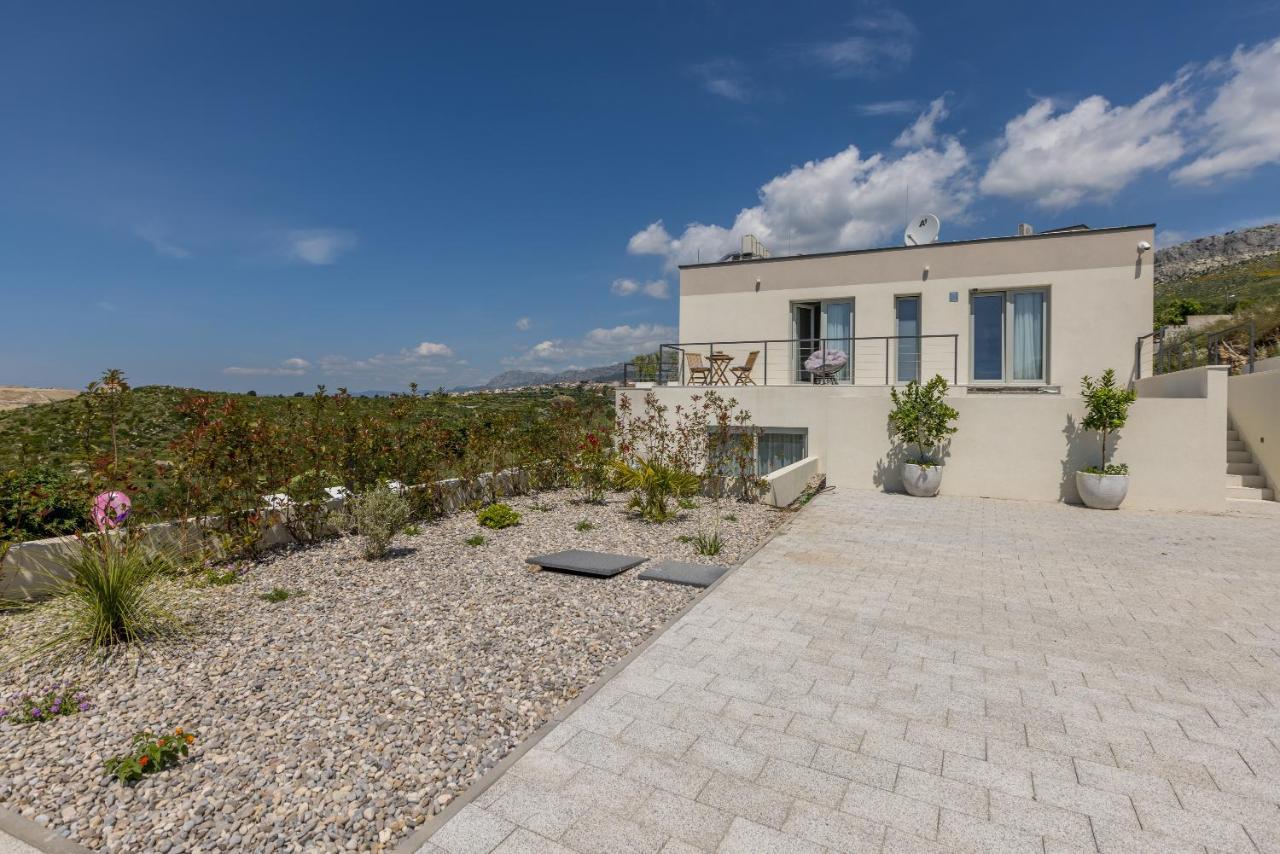 Villa Callista Zrnovnica Ngoại thất bức ảnh